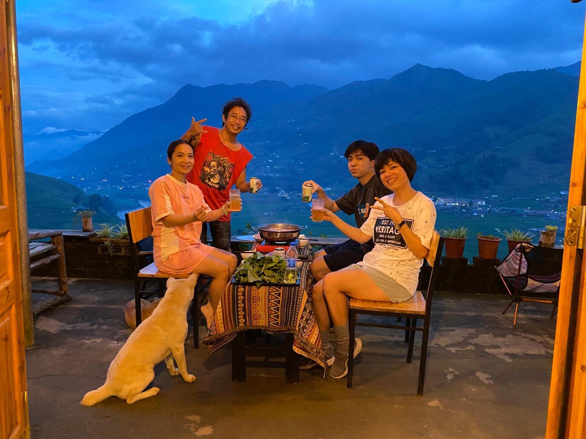 Pham'S House - Homestay & Cafe 萨帕 外观 照片